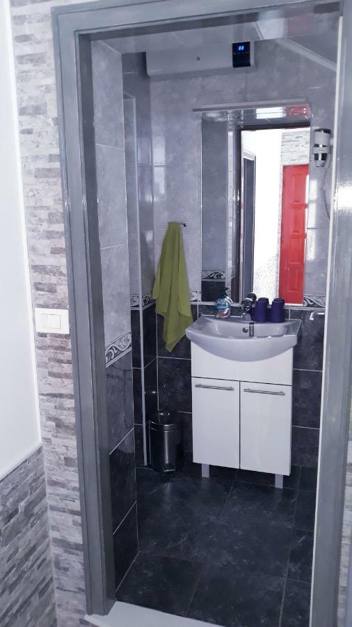 Apartments Druzianic มาคาร์สกา ภายนอก รูปภาพ